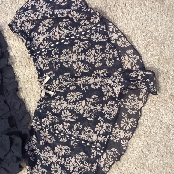 DONATED 3 Sheer shorts - Picture 3 of 6